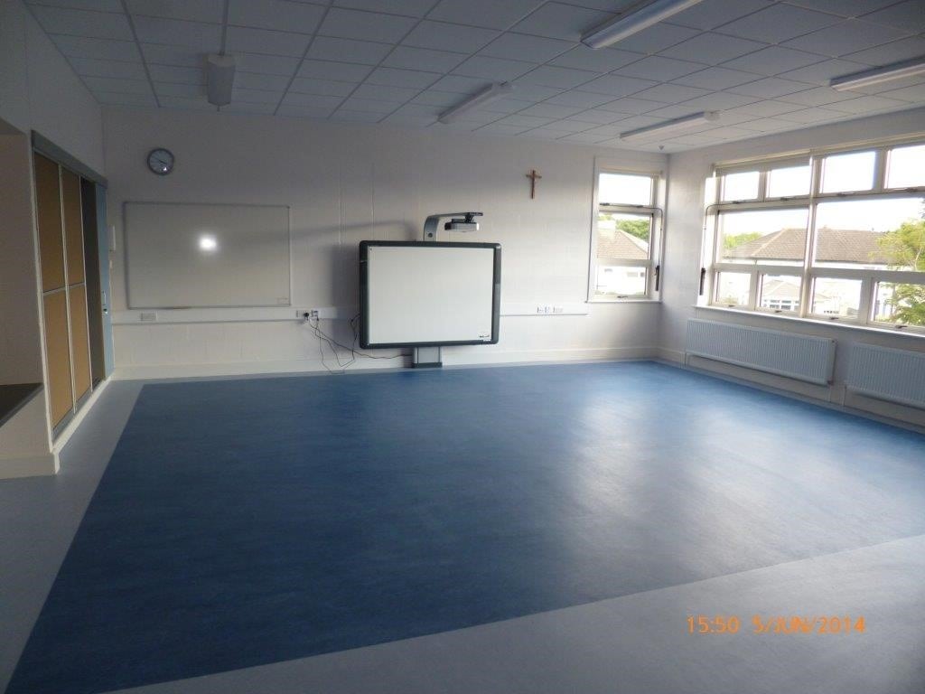 St Colmcille's national school built by Glenman Corporation building contractors